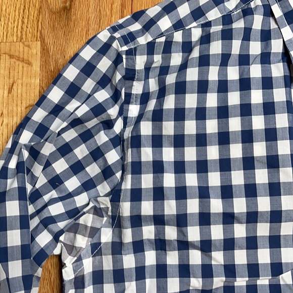 J Crew Light Weight Shirt - Picture 3 of 5